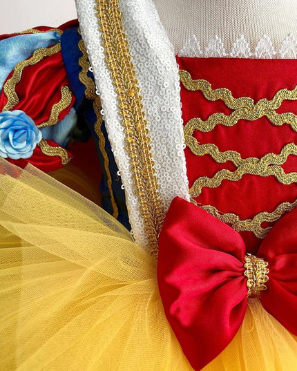 Snow White Costume by Costumes Club. SKUs: 10869647990225, 10877507360228, 10886330913184, 10890988096957, 10907867664630, 10919644687356, 10921879892422, 10938640881906, 10940682624561, 10959089614325