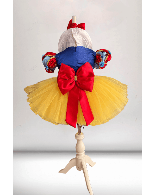 Snow White Costume by Costumes Club. SKUs: 10170904331422, 10185961565138, 10197104124102, 10203939992532, 10218047440196, 10224467423970, 10236805739488, 10243412111544, 10251125327748, 10260886795954