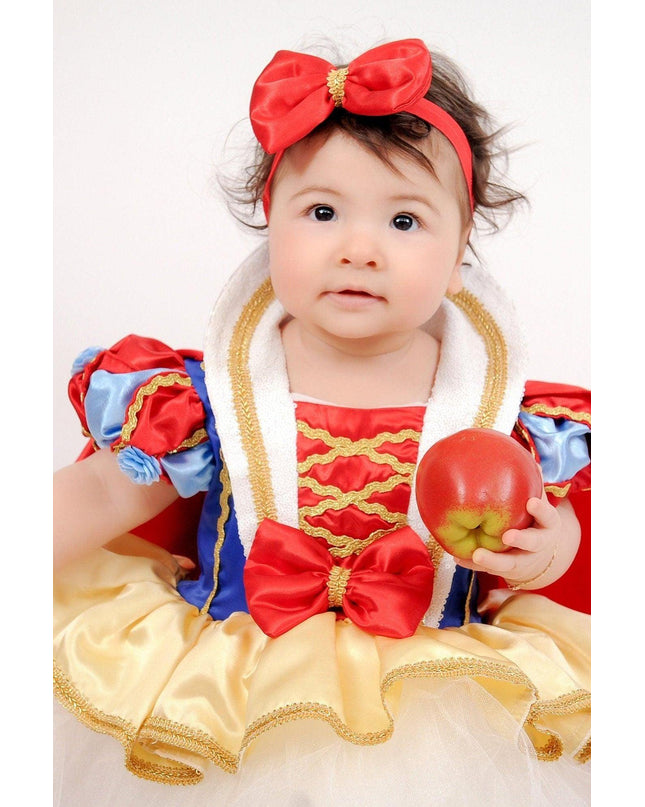 White Snow White Costume by Costumes Club. SKUs: 12575902058790, 12589489271874, 12597898214681, 12601007929002, 12617042509800, 12629855112218, 12632329630198, 12646096109579, 12659645451685, 12660212535185